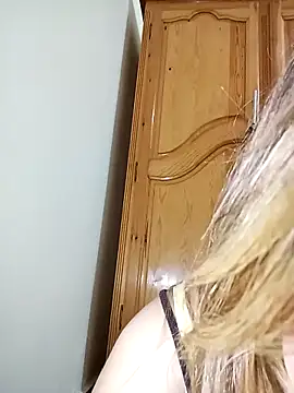 indilasixeey online show from February 2026 12:53:01 AM