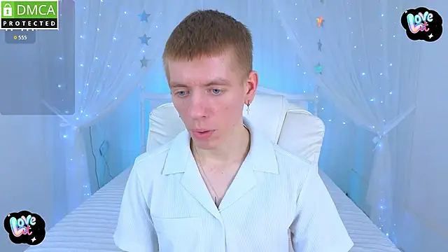 Cristian  Dior online show from March 2026 06:04:02 PM