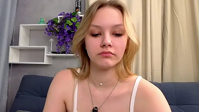 ElissaGlod online show from February 2026 11:20:01 AM