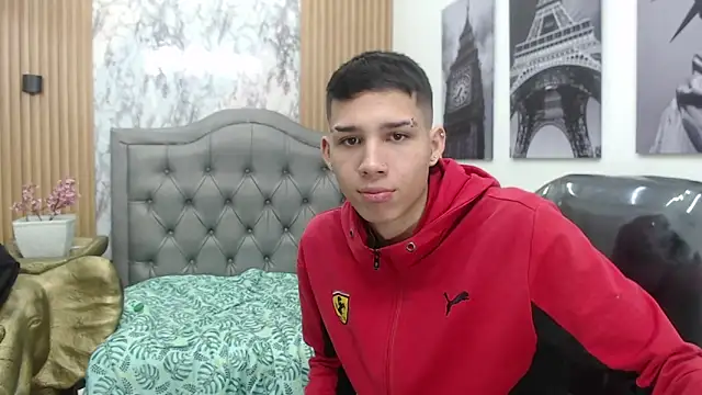 paul ponce online show from December 2025 12:32:02 PM