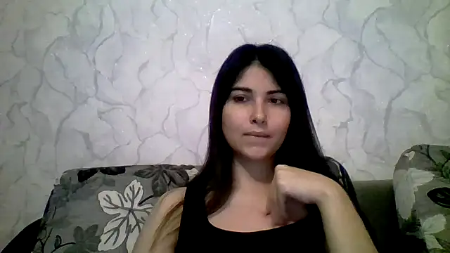 Snapshot of Amy-Diaz chatting on October 2025 10:33:02 AM Amy-Diaz online show from October 2025 10:33:02 AM