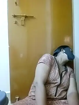 tamilammu1431 online show from December 2025 05:19:02 PM