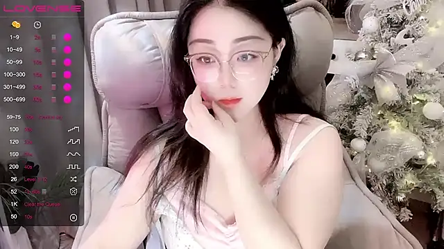 Snapshot of Monica-666888- chatting on April 2026 05:22:02 PM Monica-666888- online show from April 2026 05:22:02 PM