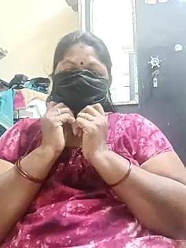 sreemamitha9 online show from February 2026 11:33:02 PM