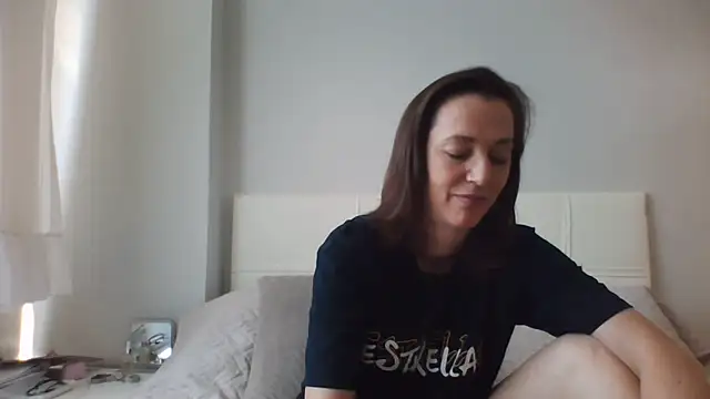 Snapshot of ArianaStarr chatting on June 2026 06:48:02 AM ArianaStarr online show from June 2026 06:48:02 AM