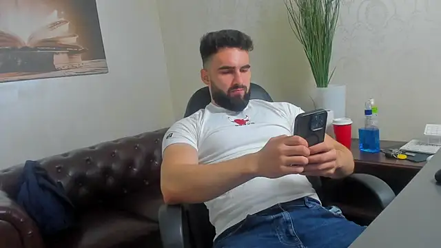 MicahLane online show from October 2025 05:46:01 AM