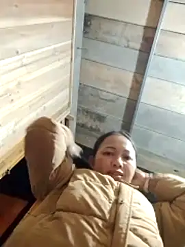 TRIEUTRIEU20 online show from November 2025 11:21:02 AM