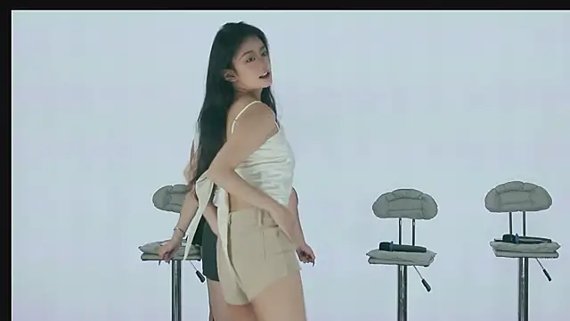 Scarlett-666 online show from October 2025 09:44:01 AM