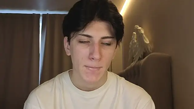 Oliver star boy  online show from January 2026 12:10:02 PM