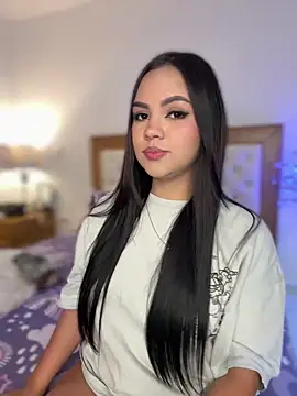 amber white15 online show from November 2025 12:31:02 AM