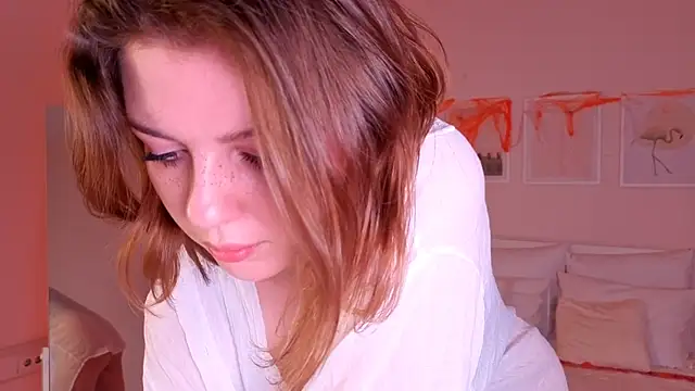 Snapshot of PollyRouge__ chatting on October 2025 01:57:02 PM PollyRouge   online show from October 2025 01:57:02 PM