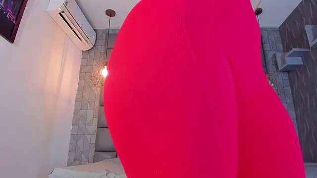 dannavelvet online show from February 2026 11:51:01 AM