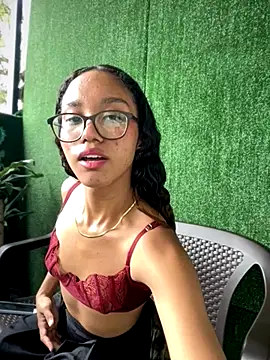 GiselleVice online show from December 2025 07:18:01 PM