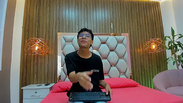 adams bobby online show from January 2026 11:36:02 AM