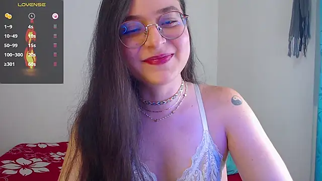 Snapshot of Vicky_cristinax chatting on October 2025 11:09:02 PM Vicky cristinax online show from October 2025 11:09:02 PM