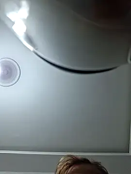 queenaslikaya online show from October 2025 08:18:01 PM