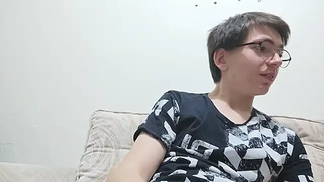 minikkdunyam online show from November 2025 03:45:02 PM