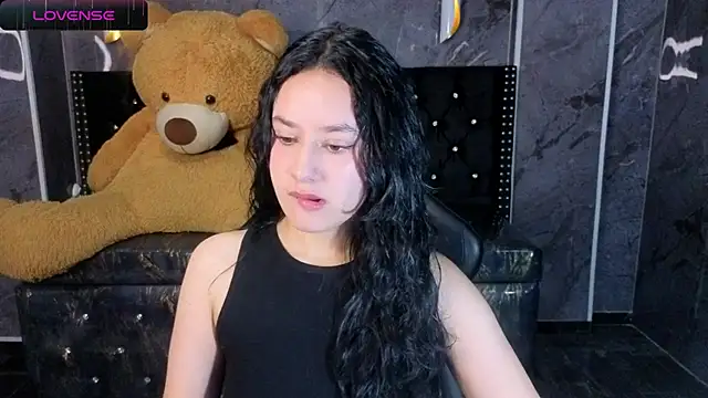 Aleja05 b online show from January 2026 07:38:01 PM