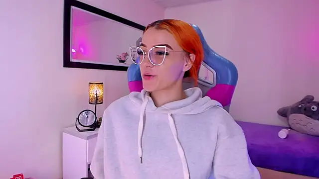 Snapshot of celeste_blazze_ chatting on February 2026 04:25:01 PM celeste blazze online show from February 2026 04:25:01 PM