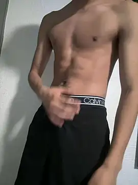 Snapshot of Delicious_Papi chatting on July 2026 02:21:01 AM Delicious Papi online show from July 2026 02:21:01 AM