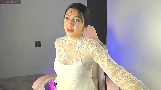 Snapshot of samaraa_lamm chatting on October 2025 07:01:01 AM samaraa lamm online show from October 2025 07:01:01 AM