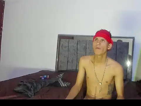 kevin sexlove2 online show from November 2025 02:43:02 AM