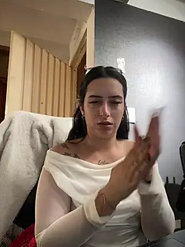 Kloe Novoa online show from February 2026 01:18:01 PM