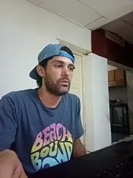 Capriflow online show from December 2025 02:51:02 AM