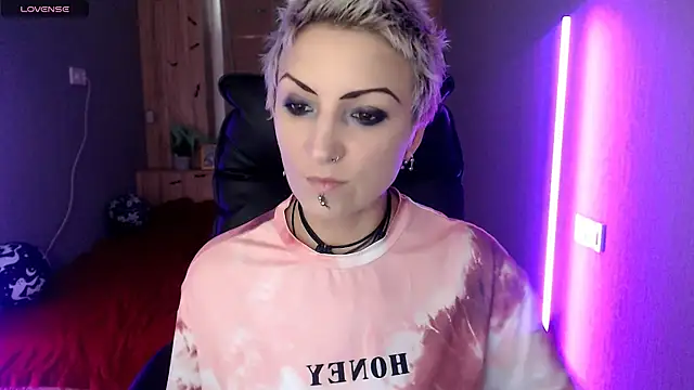 Sweet-n-Strong online show from November 2025 08:14:02 AM