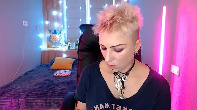 Sweet-n-Strong online show from December 2025 07:37:01 AM