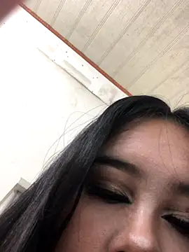 Snapshot of CatherineBaby chatting on October 2025 11:16:01 AM CatherineBaby online show from October 2025 11:16:01 AM