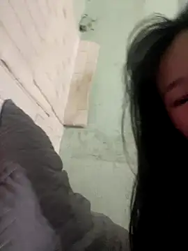 Macy-y online show from November 2025 10:41:02 PM