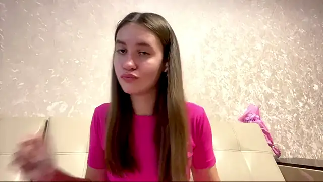 Snapshot of CurelJuule chatting on October 2025 01:18:02 PM CurelJuule online show from October 2025 01:18:02 PM