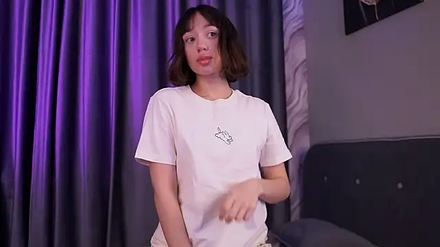 starlizzy online show from October 2025 06:50:02 AM