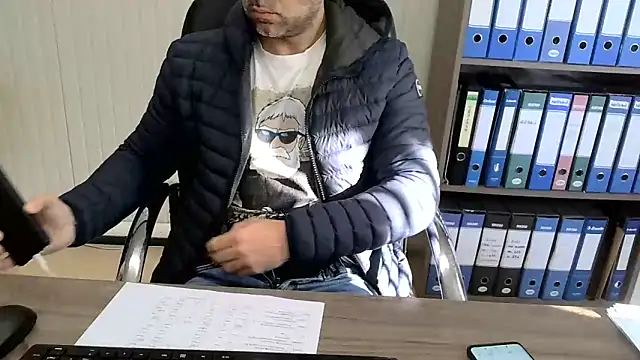 Evasionee online show from March 2026 07:34:02 AM