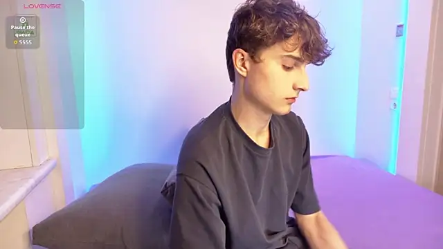 Snapshot of Richard_steele_hot chatting on June 2026 03:14:01 PM Richard steele hot online show from June 2026 03:14:01 PM