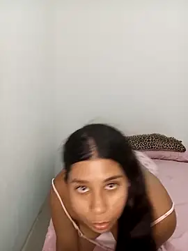 Snapshot of Angeeelina@xh chatting on February 2026 01:04:02 AM Angeeelinaxh online show from February 2026 01:04:02 AM
