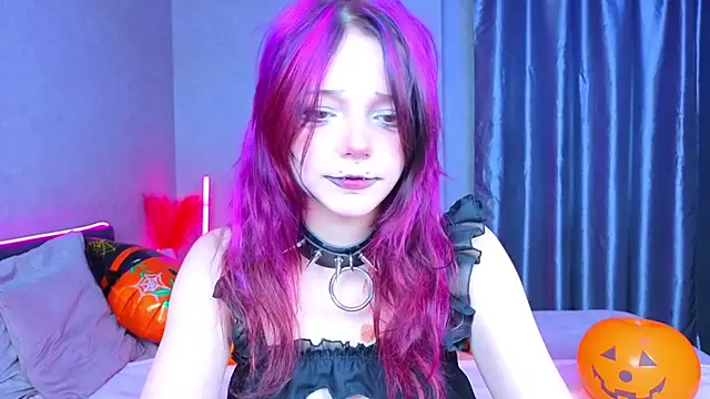 KittieHeart online show from October 2025 05:57:02 PM