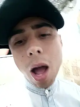 robinhd1234 online show from January 2026 12:12:02 AM