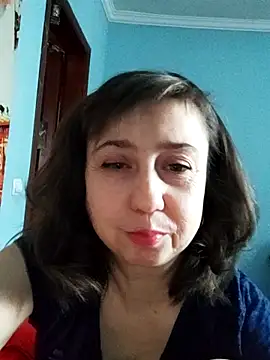 Snapshot of MaryKiki5619 chatting on February 2026 02:27:02 PM MaryKiki5619 online show from February 2026 02:27:02 PM