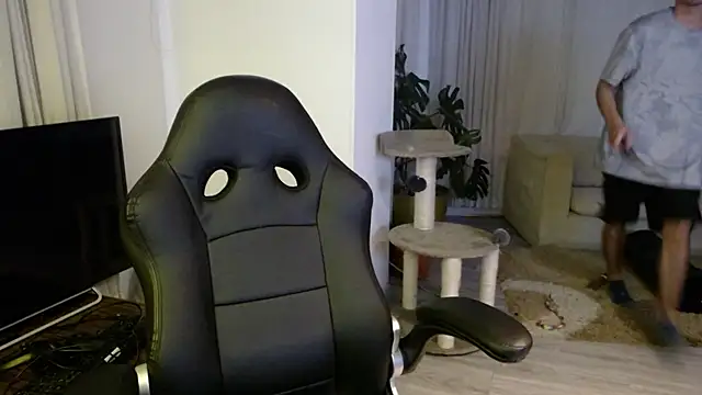 Snapshot of cowboy_co chatting on October 2025 04:27:01 AM cowboy co online show from October 2025 04:27:01 AM