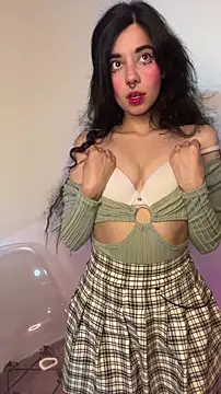 wetbyAlice online show from November 2025 12:55:01 AM