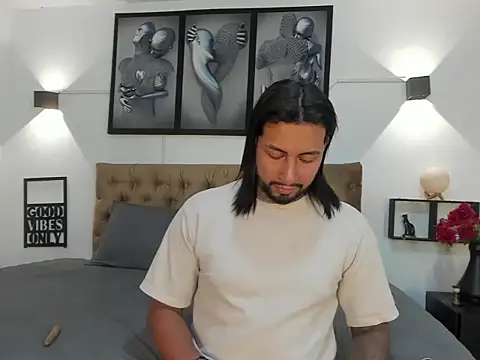 christopher palmerjs online show from June 2026 02:05:01 AM
