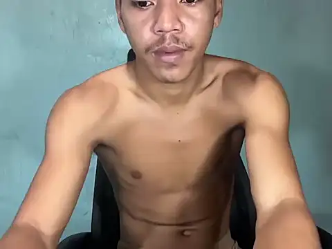 slimraz02 online show from July 2026 02:43:01 AM