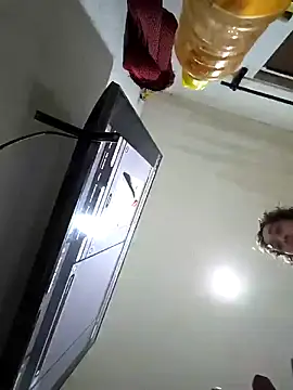 Tu culonauwu online show from November 2025 11:48:02 PM