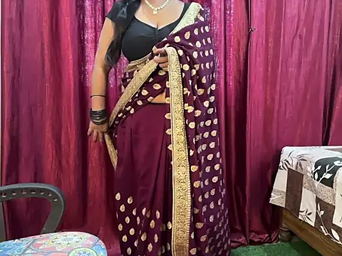 Snapshot of Ritika_janu chatting on April 2026 06:11:02 AM Ritika janu online show from April 2026 06:11:02 AM