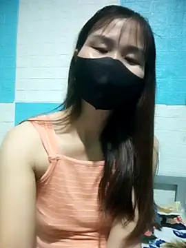 Donatella28 online show from November 2025 07:02:02 PM