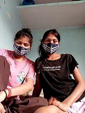 Snapshot of mona-33 chatting on November 2025 04:25:02 AM mona-33 online show from November 2025 04:25:02 AM