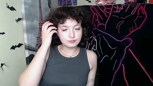 MissAriaa online show from November 2025 01:51:02 AM