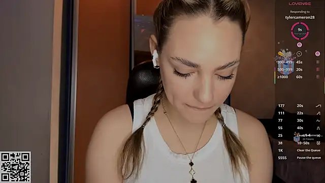 IlanaLafferty online show from January 2026 06:33:01 PM